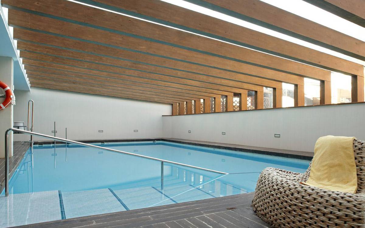 Piscine climatisée